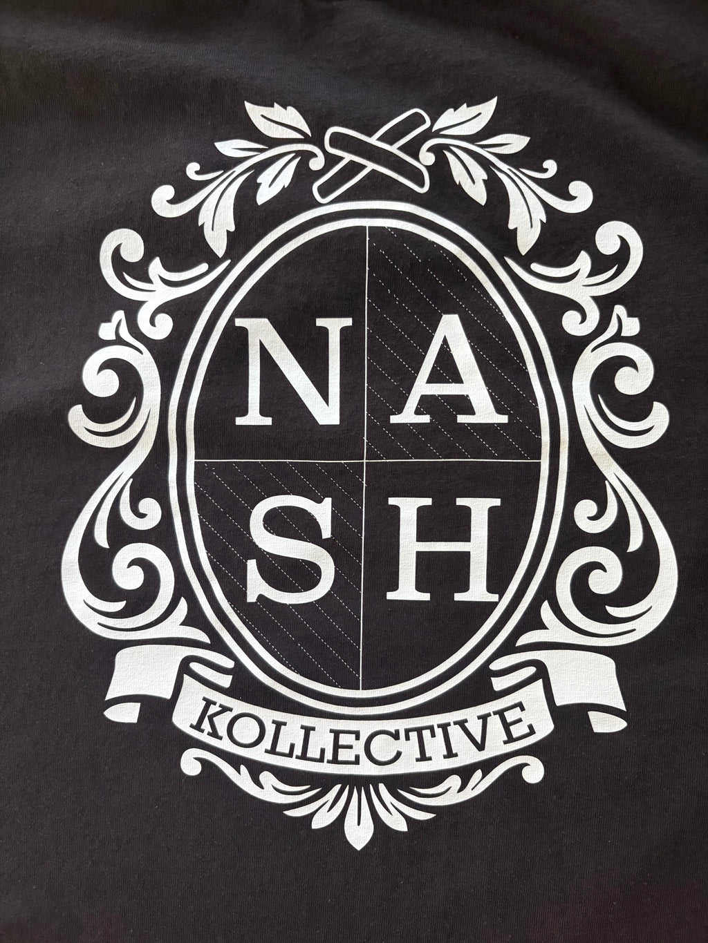Crest Logo Boxy Black Tee